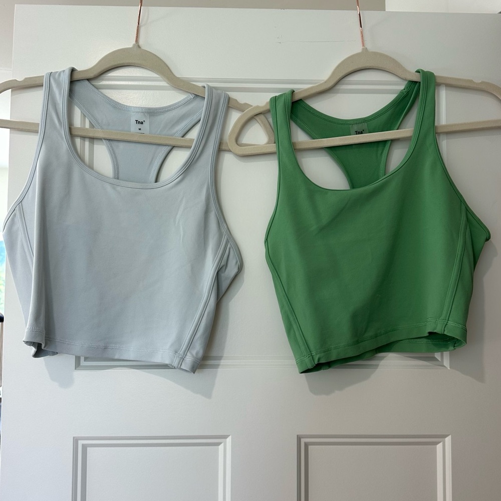 Aritzia TNA tank bundle